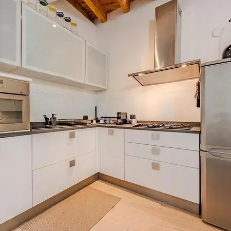شقة Crocetta Modern Flat