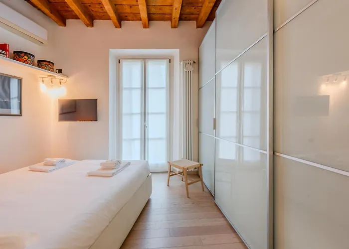 Easytopstay - Crocetta Modern Flat Milano